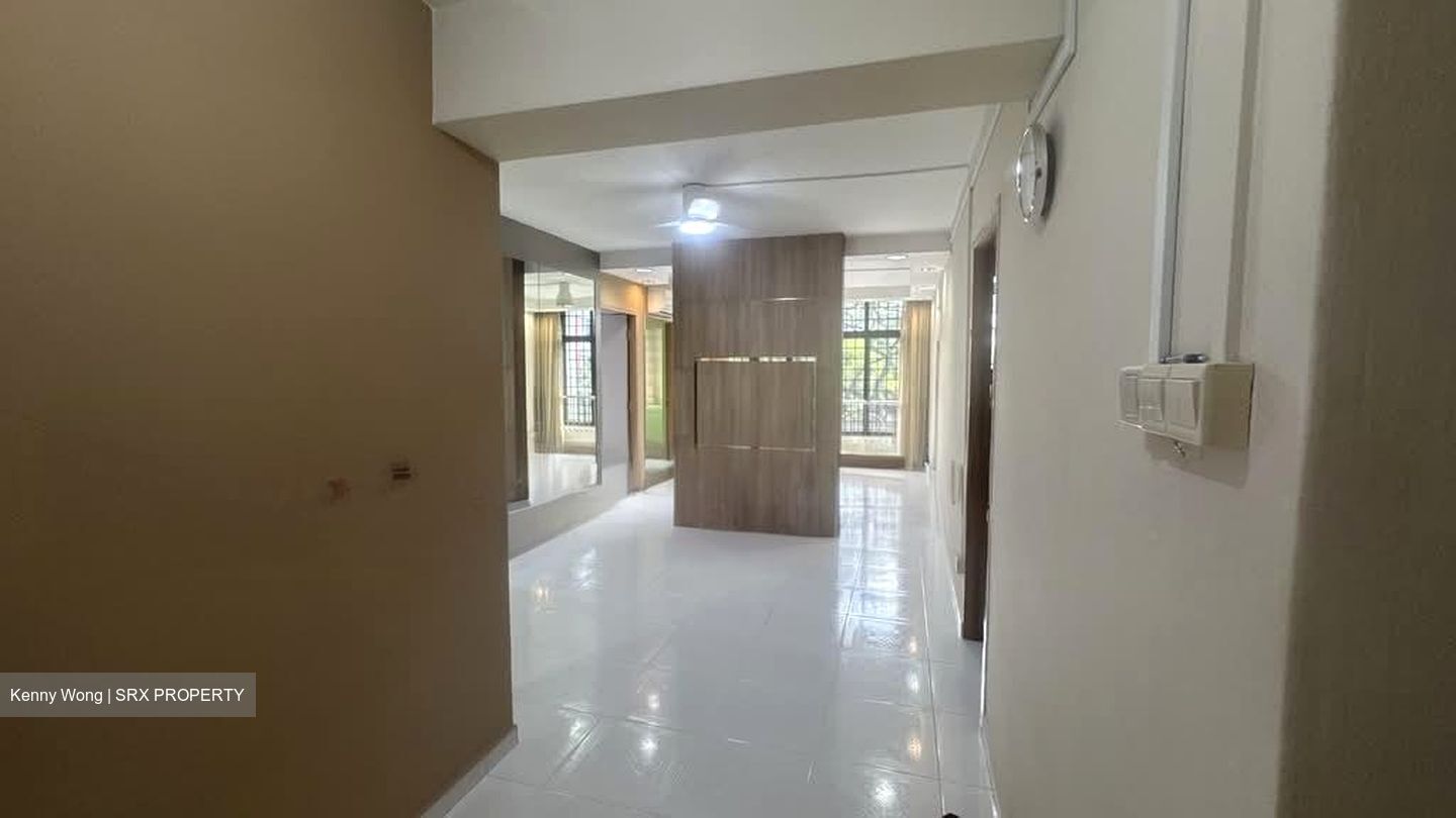 Blk 81A Lorong 4 Toa Payoh (Toa Payoh), HDB 4 Rooms #574388411